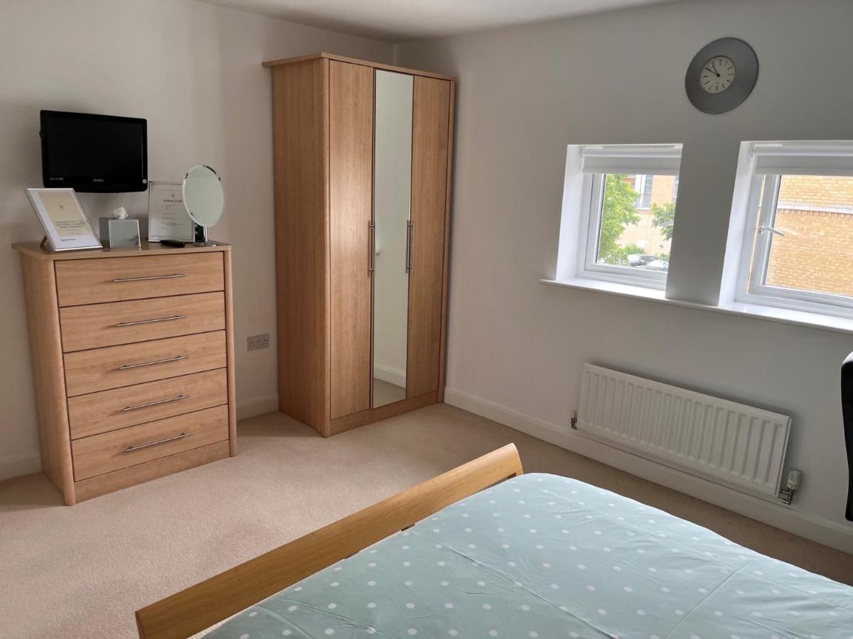 Peterborough, Hampton Vale Lakeside En-Suite Large Double Bedroom With Great Modern Facilities Exterior foto